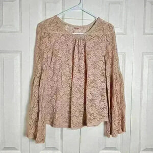 Mossimo Lace Top Bell Sleeve Size Medium